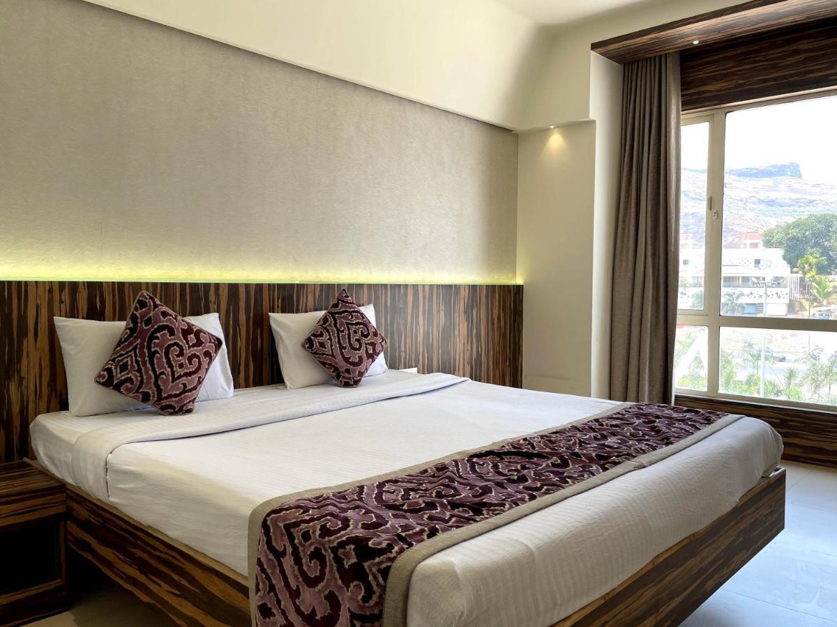 Hotel Grand Parivaar Igatpuri Zewnętrze zdjęcie