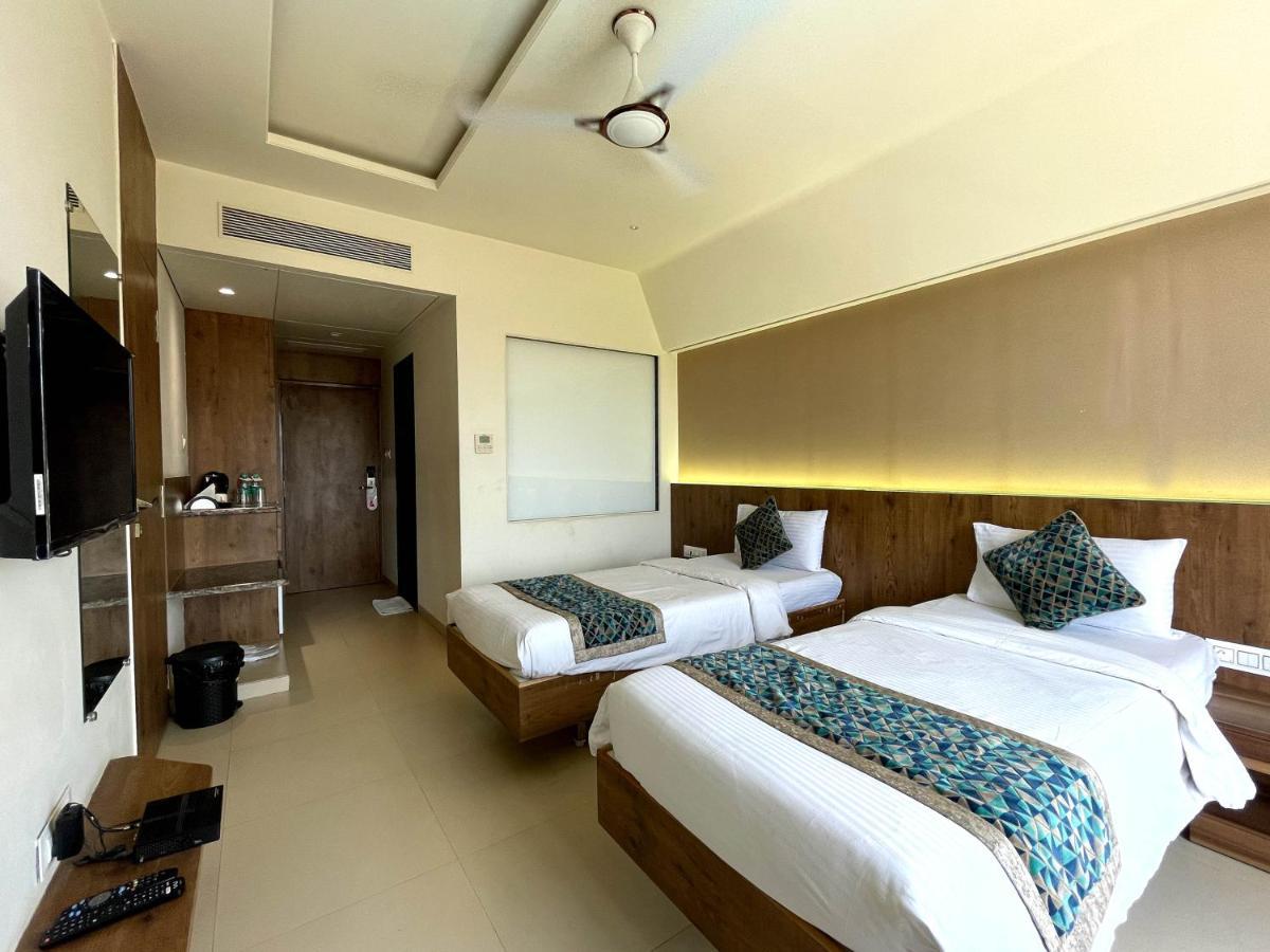 Hotel Grand Parivaar Igatpuri Zewnętrze zdjęcie